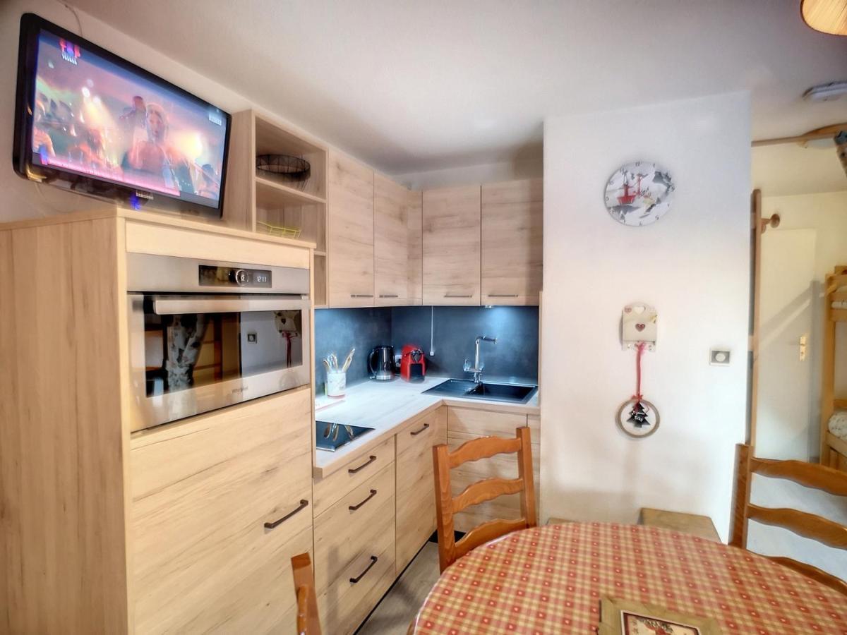 Ferienwohnung Les Menuires: 2 Pieces, 4 Pers, Pied Des Pistes, Parking Gratuit - Fr-1-178-100 Saint-Martin-de-Belleville Exterior foto